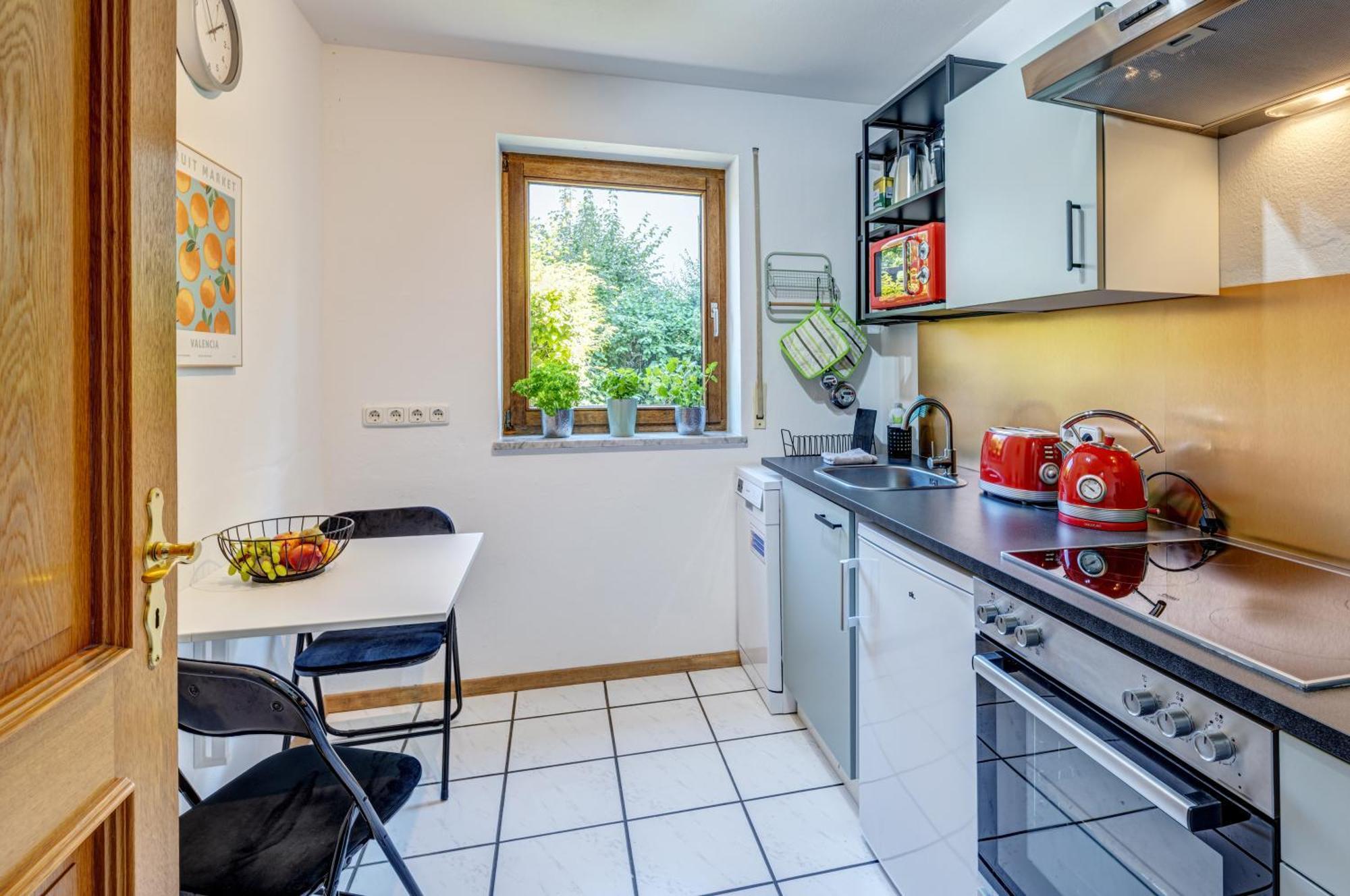Moderne Maisonette Mit Garten Unterschleißheim Eksteriør billede